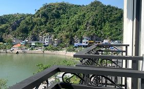 Anh Như Hostel Cat Ba
